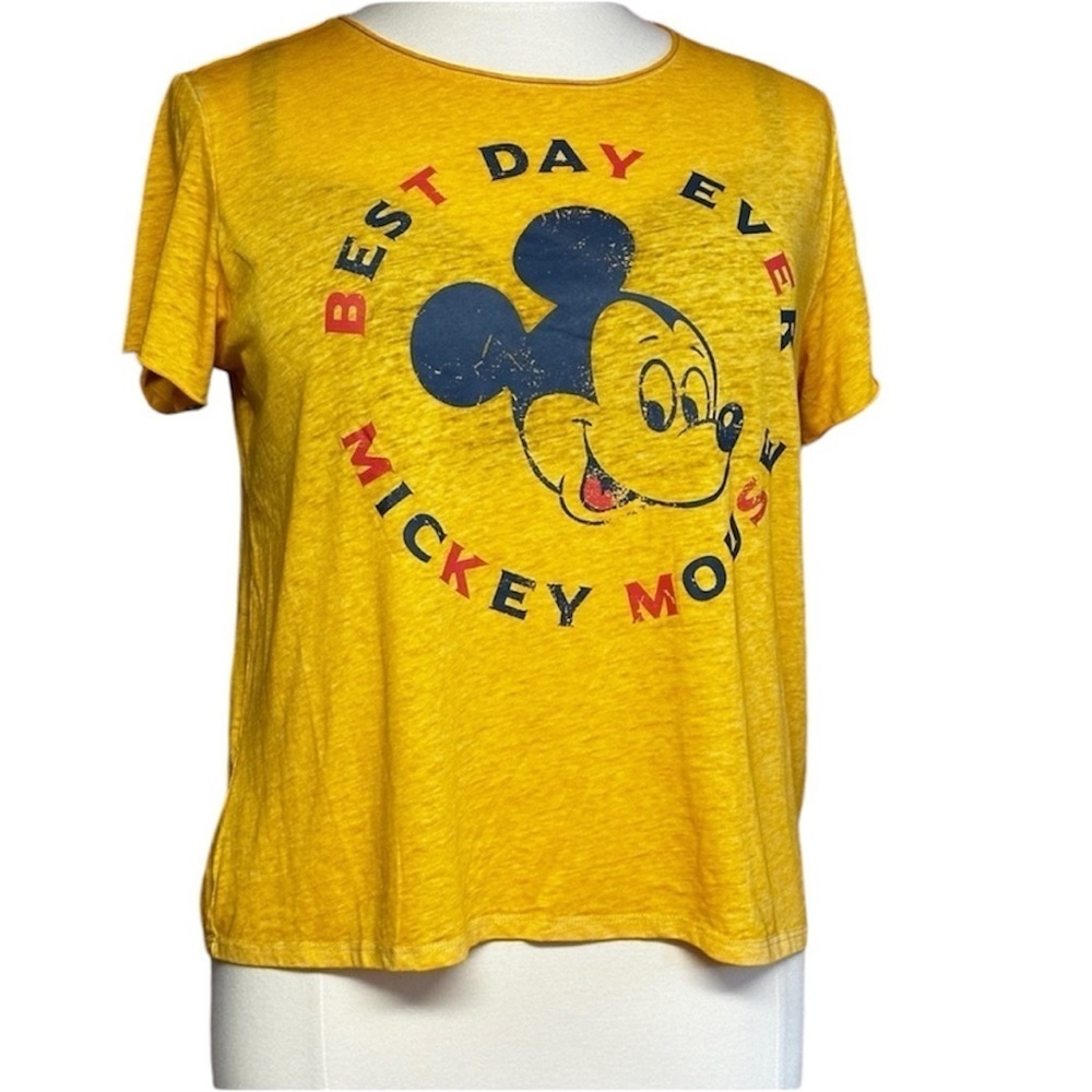 Disney Distressed Yellow Mickey
Graphic Sleepwear T-shirt XL